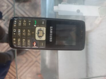 samsung es 4 mini: Samsung B100, rəng - Qara, Düyməli