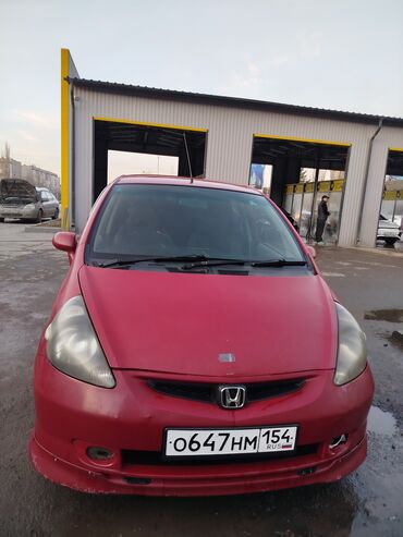 фит обшивка: Honda Fit: 2002 г., 1.5 л, Автомат, Бензин, Хетчбек