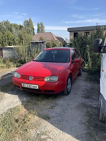 Volkswagen Golf: 1999 г., Бензин