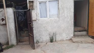 koroğlu: Sabunçu qəs. 4 otaqlı, 80 kv. m, Orta təmir — 1