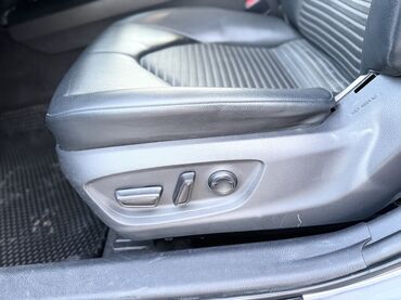 Toyota: Toyota Camry: 2019 г., 2.4 л, Автомат, Бензин, Седан at lalafo.kg — 16 Toyota: Toyota Camry: 2019 г., 2.4 л, Автомат, Бензин, Седан — 16