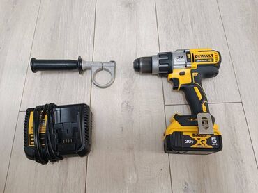 Дрели: DeWalt DCD996 бесщеточный шуруповёрт, в идеальном состоянии, в