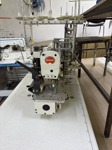 запчасти для швейной машинки: Продаю поясную машинку