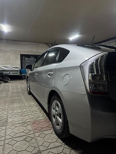 volvo ec60e: Toyota Prius: 2011 г., 1.8 л, Автомат, Гибрид, Хэтчбэк — 5