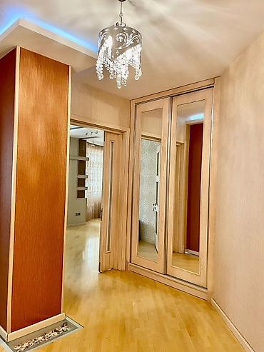 Mənzil kirayələyirəm: 2 otaqlı, 130 kv. m — 1