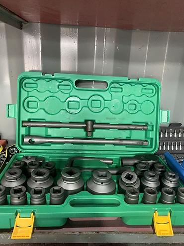dewalt набор инструментов: Набор ударных торцевых головок CR‑V в кейсе - Комплект — 4