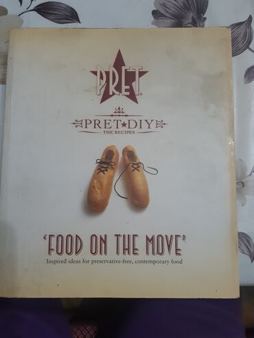 Digər kitablar və jurnallar: Различные книги на иностранных языках словари,бухгалтерские — 18