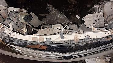 Бампер и комплектующие: Бампер Toyota — 7