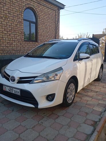 газ 53 теплоключенка: Toyota Verso: 2015 г., 1.6 л, Механика, Газ, Универсал