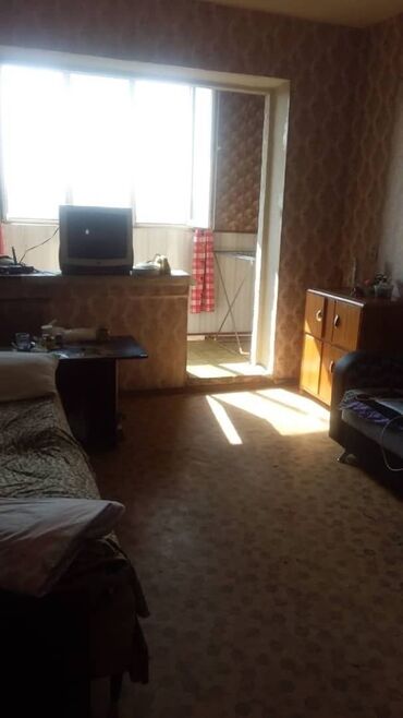 сдаю квартиру на долгий срок в аламедине: 1 комната, 34 м², 105 серия, 8 этаж, Старый ремонт