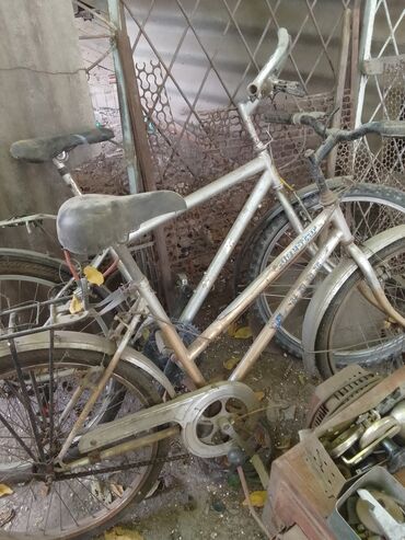 fixed gear купить бишкек: Срочно продаю велосипеды, 2 взрослых, 1 подростковый