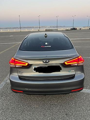 Kia: Kia K3: 1.6 l | 2016 il Sedan — 3