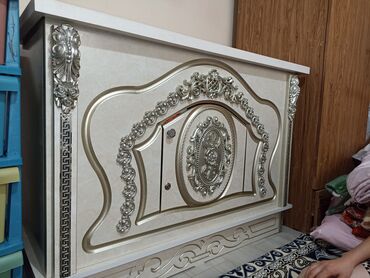 лестница на второй этаж в частном доме купить: Сундук, Б/у, Для белья, Дерево, Самовывоз, цвет - Бежевый
