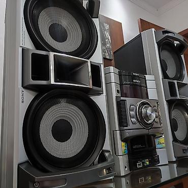 Musiqi mərkəzləri: Sony ev audiosistemi – güclü 3-hissəli Hi‑Fi mini sistem Komplekt: - — 8