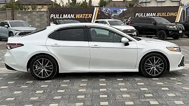 sonata nurays: Toyota Camry: 2022 г., 2.5 л, Автомат, Гибрид, Седан — 10