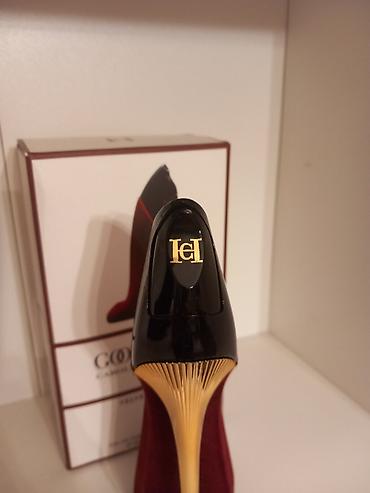 sat versace: Good Girl Velvet Fatale Carolina Herrera edp, 80ml
Tester
Samo proban — 3