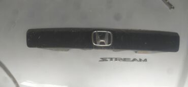 стекло на стрим: Хонда Стрим накладка багажника