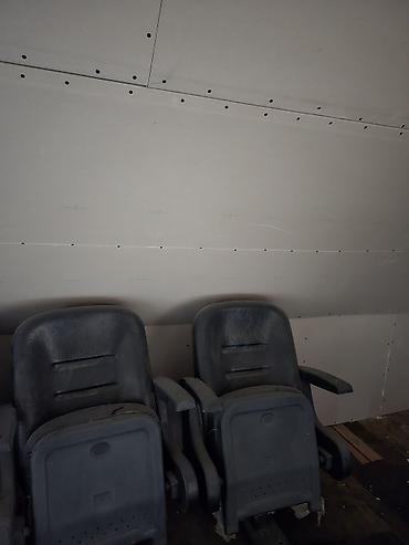 Digər mebel: Stadion/konsert zalı üçün qatlanan oturacaqlar. Ayrı ayrı satılmır 6 — 2