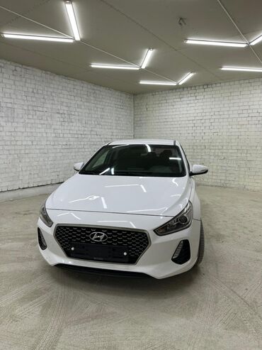 продаю авто в рассрочку бишкек: Hyundai i30: 2017 г., 1.4 л, Типтроник, Бензин, Хэтчбэк