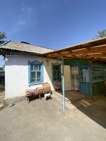 Продажа домов: Дом, 51 м², 4 комнаты, Риэлтор, Старый ремонт — 2