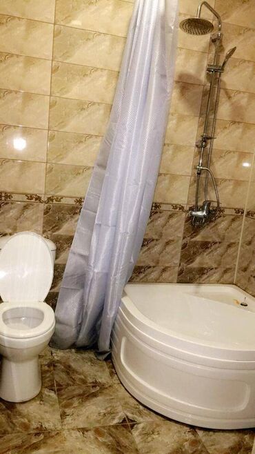 Bağ evlərinin kirayəsi: Pirşağı qəs., 110 kv. m, 4 otaqlı, Hovuzlu, Kanalizasiya, Kombi, Telefon — 7