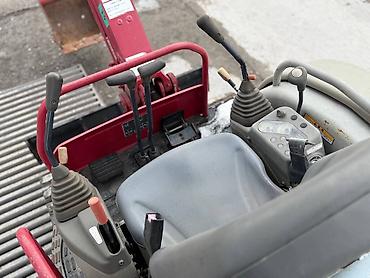 Экскаваторы: Экскаватор, Гусеничный — 8