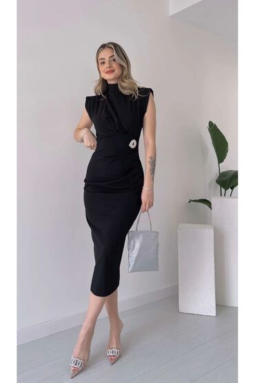 svecane haljine za punije dame za svadbe: XL (EU 42), color - Black, Other style, Other sleeves