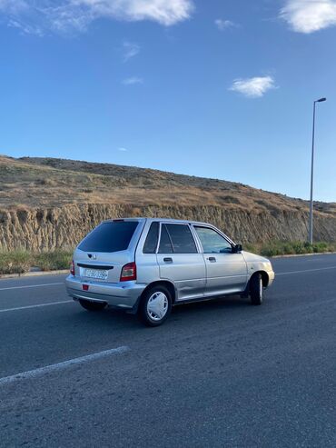 saypa tiba: Kia Pride: 1.5 l | 1998 il Hetçbek