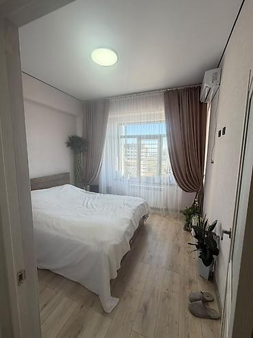 3: 3 комнаты, 56 м², 12 мкр 11 этаж — 7