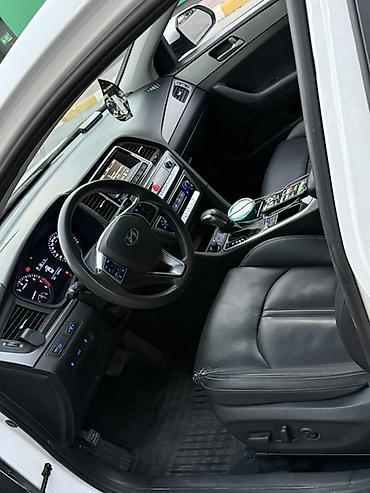 44 2: Hyundai Sonata: 2020 г., 2 л, Автомат, Газ, Седан — 7