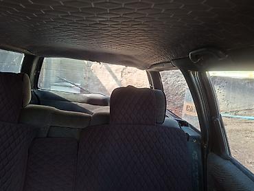 Volkswagen Passat: 1993 г., Универсал