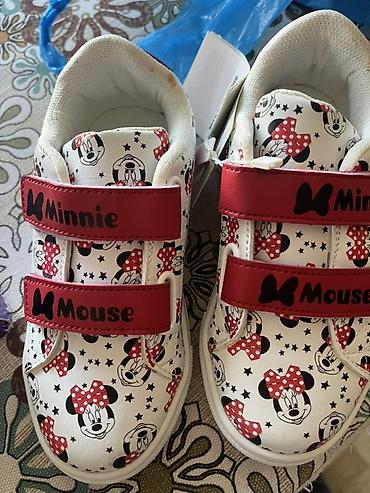 rezin botlar: Uşaq idman ayaqqabısı – Minnie Mouse temalı - Dizayn: Ağ baza — 1