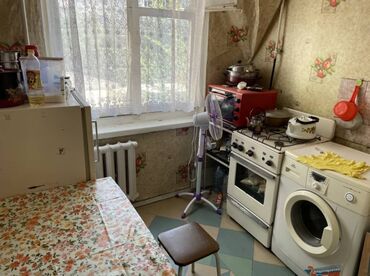 ак ордо жер уй: 1 бөлмө, 32 кв. м, 104-серия, 2 кабат, Эски ремонт