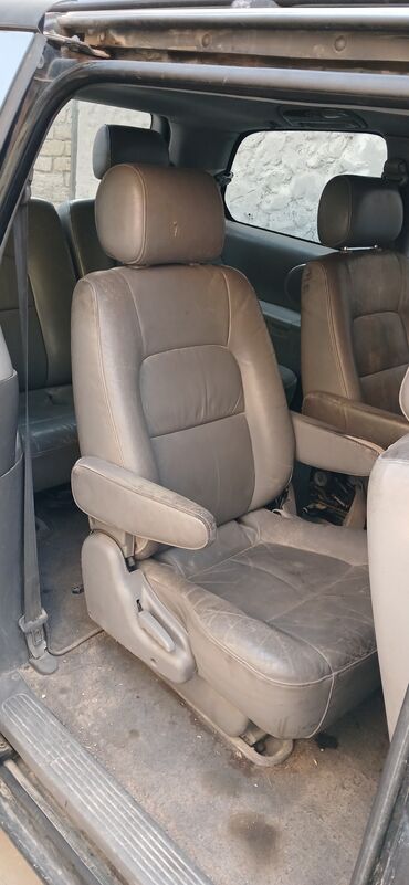 Avtomobil qapı tutacaqları: Kia Carnival Ehtiyat hisseleri il 2004 2.9 disel mexanika — 7