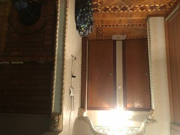 Köhnə tikili: Bakı, 4 otaqlı, Köhnə tikili, m. Xalqlar Dostluğu, 100 kv. m — 8