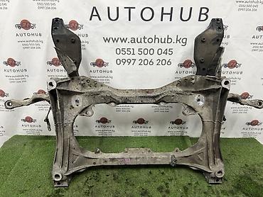 Подрамник передний для автомобиля.

. Lexus LS 460 1UR-FSE 4.6 2007