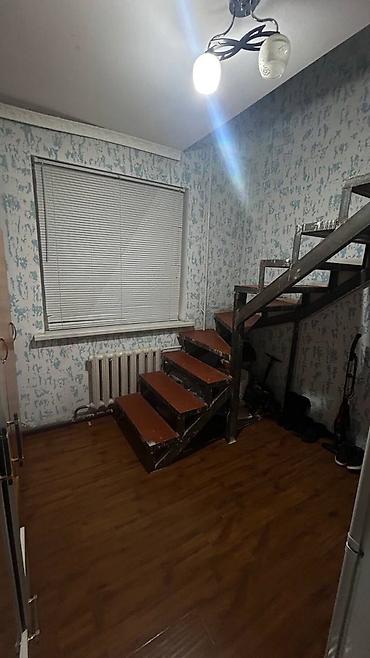 Продажа коттеджей и домов: Адрес: Ж/М Ак-ордо 3 ул.Таш-рабат Сотых: 4 Кв.метр: 10*10 Документ  — 7