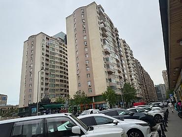 zabrat ev: 3 otaqlı, Yeni tikili, 115 kv. m — 1