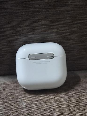 Кулакчындар үчүн кейстер: Кулакчындар үчүн кейс, Apple, Колдонулган, түсү - Ак — 2