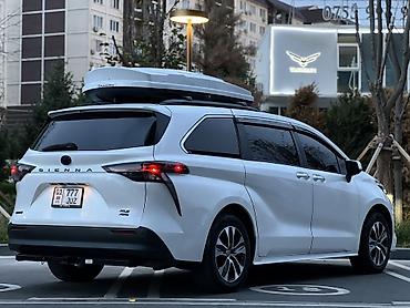 спринтер сена: Toyota Sienna: 2023 г., 2.5 л, Автомат, Гибрид, Минивэн — 8