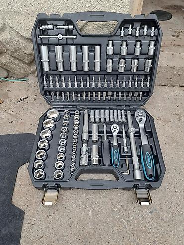 Другой тюнинг: Набор ключей оригинал привозной из Европы 9000сом крюк для прицепа at lalafo.kg — 2 Другой тюнинг: Набор ключей оригинал привозной из Европы 9000сом крюк для прицепа — 2