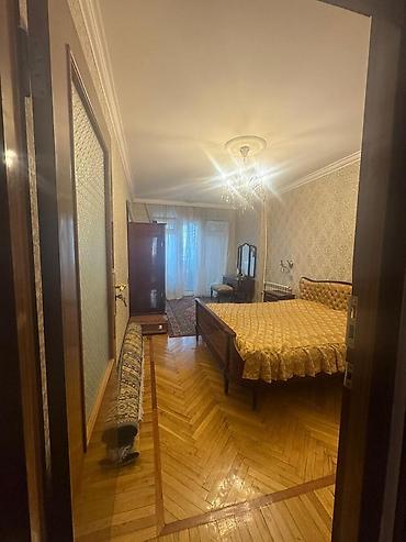 qubada evler kredit: Bakı, Əhmədli, 4 otaqlı, Köhnə tikili, m. Əhmədli, 95 kv. m — 4