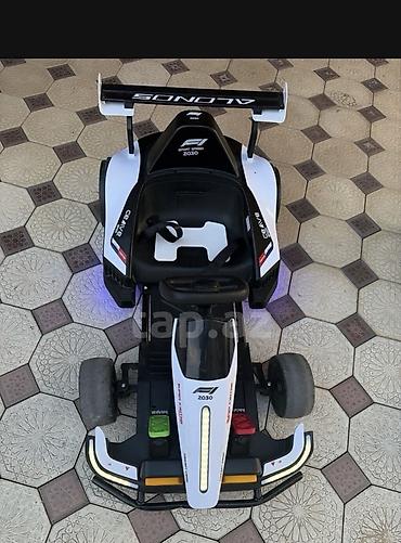 usaq velosiped satisi: Uşaq elektrik kartinqi – F1 üslubunda - Model dizaynı: F1 temalı — 2