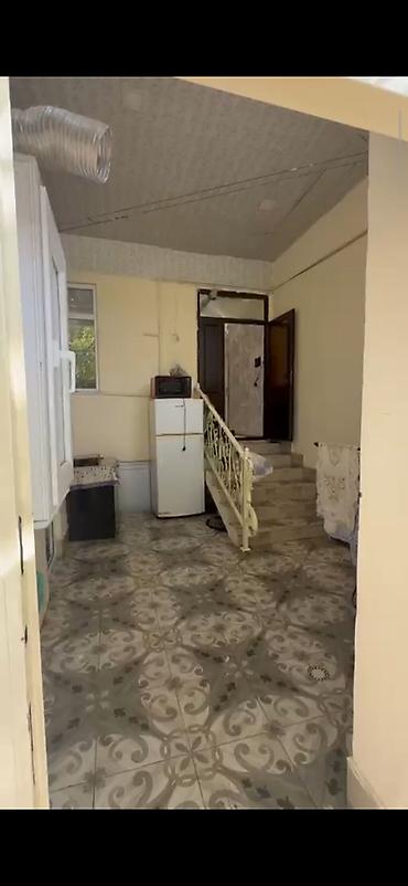 cıdır düzü: Həyət evi Gülüstan qəsəbi 14 nömrəli məktəbin yaxınlığında yerləşir — 2
