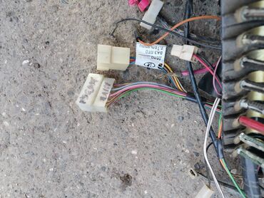 Auto delovi: Kompletna instalacija Lada 21213 Niva 2003 godište. Polovno, očuvano — 11