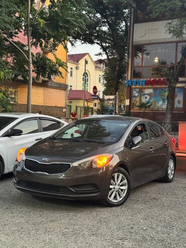 Perodua: Kia Rio: 1.8 l | 2014 il Sedan