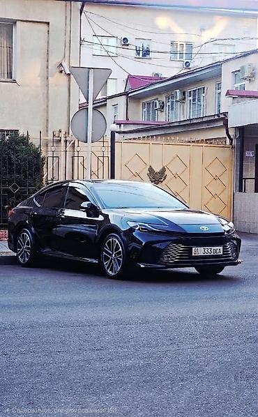 Унаа сатуу: Toyota Camry: 2024 г., 2.5 л, Автомат, Бензин, Седан — 1