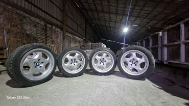 Диски: Литые Диски R 17 BMW, Комплект, отверстий - 5, Б/у at lalafo.kg Диски: Литые Диски R 17 BMW, Комплект, отверстий - 5, Б/у
