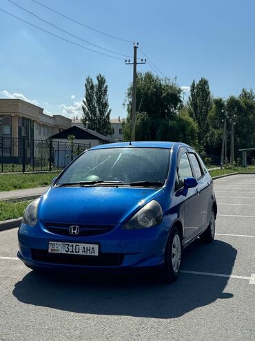 табуретка на фит: Honda Fit: 2003 г., 1.3 л, Вариатор, Бензин