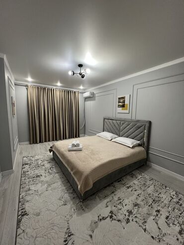 Посуточная аренда квартир: 1 комната, Душевая кабина, Постельное белье, Кондиционер — 1